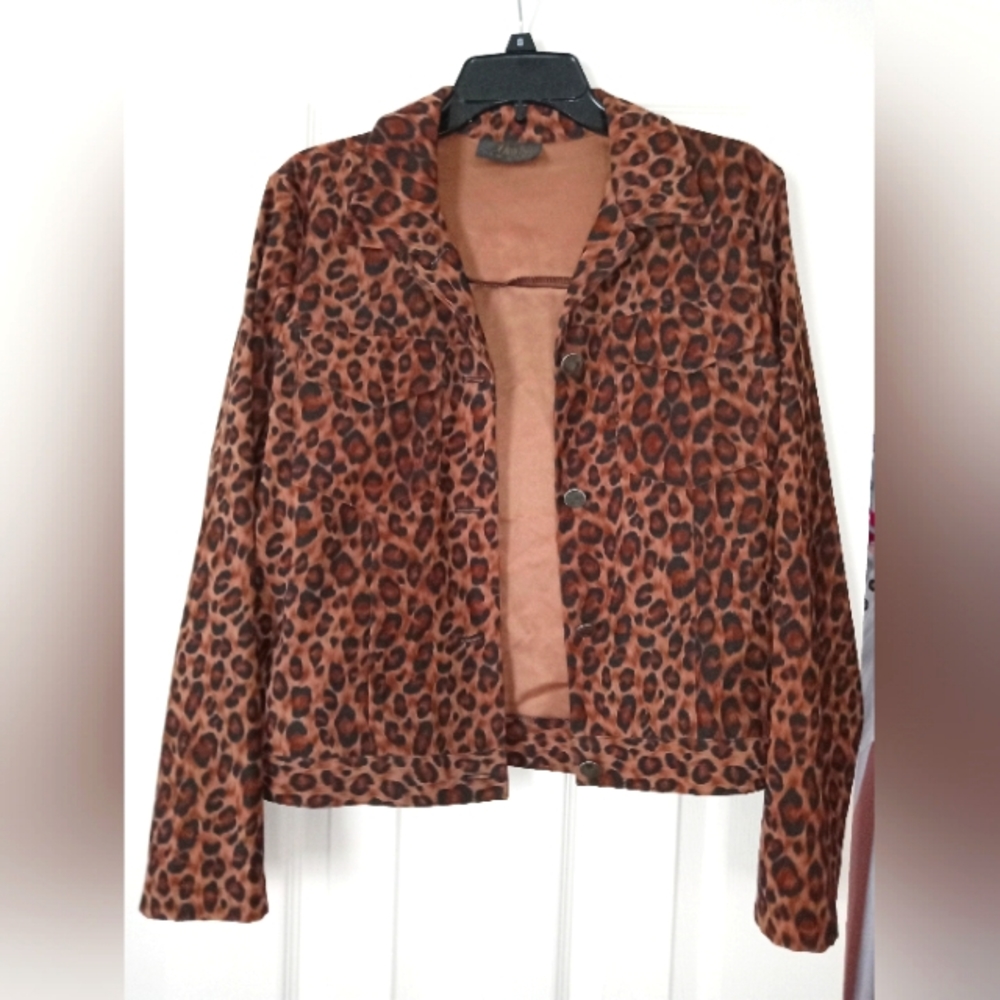 Leopard Print Suit - image 1